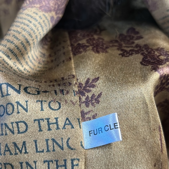 Damselle New York fur and leather vest, medium - Picture 6 of 6